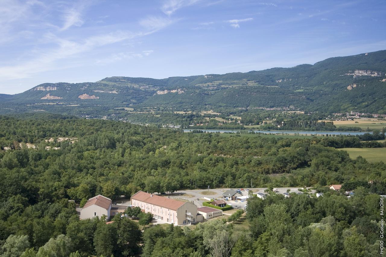 Montalieu-Vercieu Hotel Vallee Bleue المظهر الخارجي الصورة